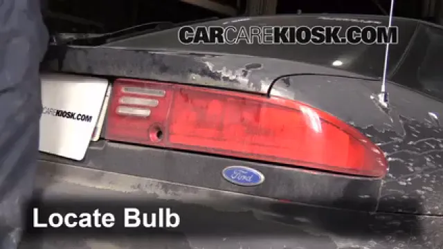 1994 Ford Probe 2.0L 4 Cyl. Éclairage Feux de position arrière (remplacer ampoule)